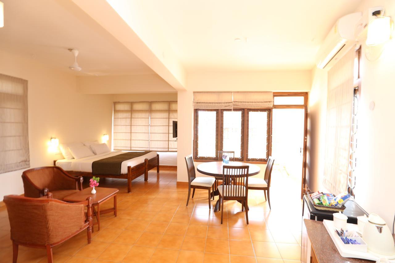 Abad Serviced Villas コーバラム エクステリア 写真